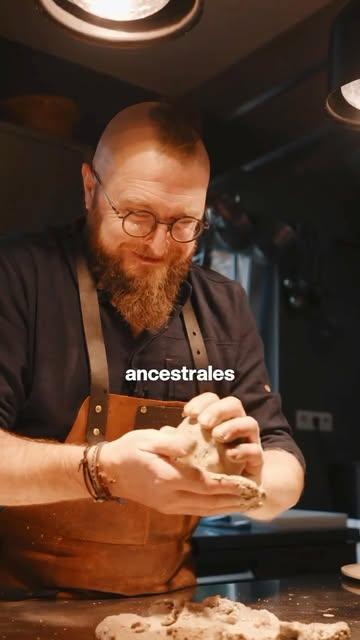 Avez-vous découvert notre dernière vidéo consacrée au chef @dassonville_cedric et à son restaurant @coquum_restaurant ?
Plongez au cœur d’une cuisine engagée, fondée sur des valeurs fortes et des techniques ancestrales revisitées.
Vous trouverez le lien vers cette vidéo dans notre bio. 

Coquum 
Rue au Bois 226, 
1150 Woluwe-Saint-Pierre

Réalisateur : @thibnizet 
Deuxième caméra : @molly_s_time 
Responsable production/ réseaux sociaux : @audreyclooth 
Production : @tnztmedia 
Chef : @dassonville_cedric 
Restaurant : @coquum_restaurant