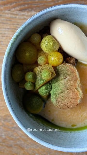 Le melon, autrement. 🍈
Une soupe de melon bien fraîche, pour prolonger l’été à chaque cuillère.
Simple, frais, surprenant.

📆 Réservation:
065613876
https://rizom.reservation.barestho.com/