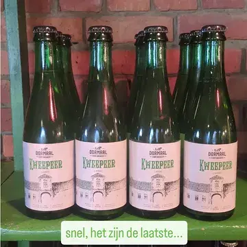 De laatste 12 flessen kweepeer lambiek staan in de shop.
Binnenkort nieuwe fruitlambieken op fles en  vat te verkrijgen!
