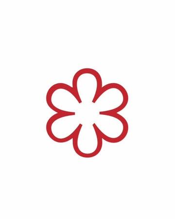 Une étoile brille aujourd’hui sur notre restaurant…

C’est avec une immense émotion et une profonde gratitude que nous vous annonçons que nous venons de recevoir notre première étoile au Guide Michelin. ⭐️

Derrière cette étoile, il y a des heures plutôt des années de travail, de doutes, d’espoirs, de rires mais aussi de larmes, de folie, des hauts, des bas… et surtout, il y a toujours eu cette envie profonde de vous faire plaisir à travers notre cuisine.

Merci à notre équipe actuelle, et aussi à tous ceux qui ont partagé un bout de chemin avec nous. Merci à nos producteurs, qui font un travail formidable sans eux, rien de tout ça n’aurait été possible. Merci à vous, nos clients, merci à ceux qui nous soutiennent depuis le premier jour, et un immense MERCI au @michelinguide pour leur confiance et cette reconnaissance ! ❤️

On veut aussi remercier nos proches qui sont présents dans les bons comme dans les moments plus difficiles. Leur soutien, leur patience, leur amour jouent un rôle énorme dans cette aventure. Cette étoile, c’est aussi la leur. 🫶❤️

Et on ne compte pas s’arrêter là ! On continue, toujours avec le même amour du métier, et la tête pleine d’envies et de projets. 🤩

À très bientôt !

Max et Erika

#michelinstar #michelinguide #michelin