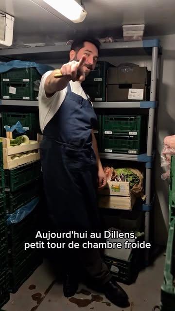 Tour de chambre froide et des produits locaux & de saison avec lesquels on bosse du matin jusqu’au soir au Dillens.

👋👋👋
@teroirdemagerotte 
@entier.be
@mondedesmillecouleurs
@champ.brussels
mais aussi Steve Pierre, salaisons Corrue, et plein d’autres top fournisseur.euses belges et alentours 🧡