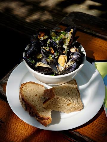 Moules en vinaigrette, midi & soir 🌝🌚