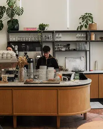 Stop here. The day can wait. #frankbrussels