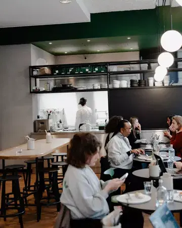 NEW OPEN KITCHEN 👀 at Stéphanie.
Thanks for waiting while we were building this beauty. Preparing the best food has always been our core value, the essence why we do what we do. An open kitchen is just another step up to showcase that we do it DAMN GOOD! 🔥