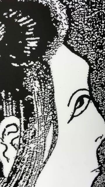 Issu d’un tableau de maître, plus célèbre que lui, impossible ! Notre enseigne lumineuse cache ce chef-d’œuvre. Identifiez l'oeuvre et son peintre qui nous ont inspirés. La premiere fine bouche à commenter la bonne réponse remporte 2 menus. Et si je vous ai déjà raconté l’anecdote, abstenez-vous avec classe. Fin du jeu : Samedi Minuit 頑張って ! les Amis