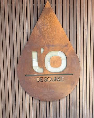 Les travaux touchent doucement à leur fin 
La terrasse est bien sûr ouverte, profitez-en ! Il nous reste encore quelques tables de libres pour vous accueillir.

lodesource.reservation.barestho.com