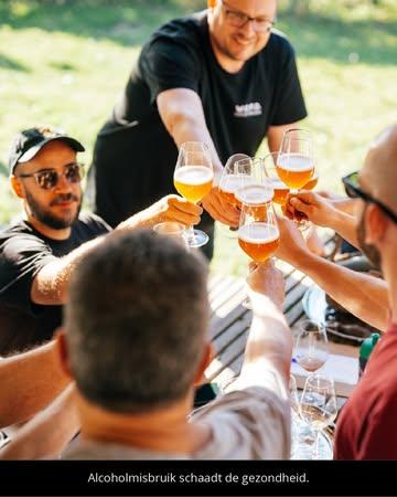 Het begint weer te kriebelen in onze brouwerij. Van 4 tot en met 6 september maken we ons op voor een hoogtepunt van het jaar: de achttiende editie van onze Open Bier Dagen!

Achter de schermen leggen we de laatste hand aan het programma. Verwacht je aan een weekend boordevol zeldzame assemblages, goeie gesprekken aan de toog en een eerlijke blik op hoe onze lambik rijpt en groeit.

Binnenkort maken we het volledige dagprogramma bekend via onze nieuwsbrief. Ontvang je die nog niet? Schrijf je snel in via de link in onze bio, zo ben je als eerste mee.

Stip 4, 5 en 6 september alvast aan met stip. We kunnen niet wachten om samen het glas te heffen!

-------------------------------------------------

From September 4th to 6th, we open the doors of our brewery and blendery once again for the 18th edition of our Open Beer Days.

Behind the scenes, we are putting the finishing touches on a weekend dedicated to rare blends, shared tradition, and an intimate look into our craft.

We will share the complete programme very soon via our newsletter. If you are not yet subscribed, you can sign up via the link in our bio.

Save the dates: September 4th, 5th, and 6th. We look forward to welcoming you!