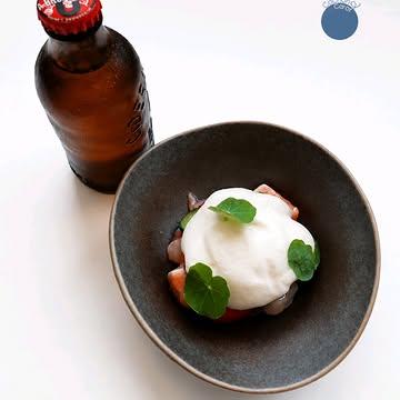 Onze aguachile komt in twee unieke variaties, geïnspireerd op de Mexicaanse keuken.

Cochon kiest voor seizoensvis en garnaal, Carot voor avocado, gepelde kerstomaat en koningsoesterzwam. Een cider pairing zorgt voor een frisse begeleiding van het geheel. 

Tijd voor iets anders? Ontdek ons volledige menu. 

#aguachile #mexicaansekeuken #ciderpairing #finediningbelgium #cidernations