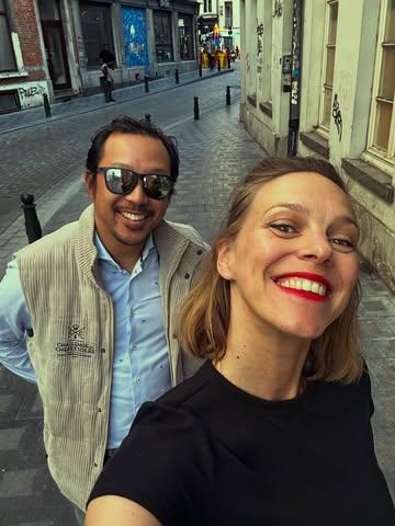 Petite sortie pour découvrir une adresse pleine de surprises, @entropyrestaurant_brussels aura réussi à non seulement ravir nos papilles gustative avec une série de plats et d’amuses bouches en tout genre de qualité exceptionnelle, mais surtout de nous emmener au sein d’un voyage parsemé de saveurs et de textures plus diverses et variées les unes que les autres.

Merci à Adeline et Elliot ainsi que leur super staff pour ce voyage gustatif qui restera dans les mémoires! 

Comme quoi le royaume végétal est suffisamment large que pour se passer des protéines animales 🫶🙏

PS: ils sont ouverts jusque fin juin avant d’autres horizons, dépêchez-vous si vous voulez tenter l’aventure! 

#restaurant #gastronomy #vegan #vegetarian #michelin