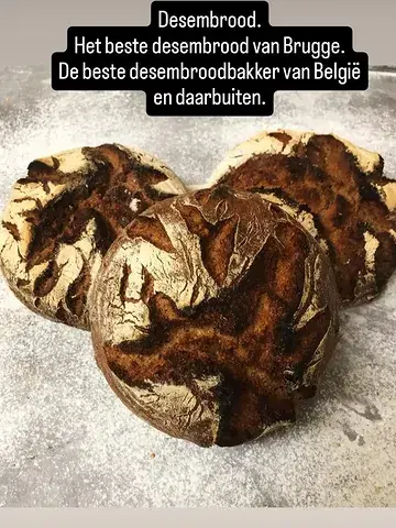 Workshop dinsdag 14/07 om 17u.
Leer desembrood maken met de Broodsmid uit Brugge!
@debroodsmid_brugge 
Als je er nog wil bij zijn, stuur een mailtje naar inschrijving@polderveld.be.