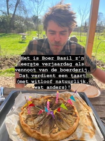 Alles met witloof deze dagen! Dus ook boer Basil zijn verjaardagstaart 🥳. 

#happyfarmer #dowhatyoulove #topteam