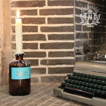 Un peu d'histoire .. 
Et, s'il faut le croire 🧐
le pastis doit donc tout à l’absinthe ?

Bon ❗️
Restons 🤙 Fairplay face à cette info

Cependant, notre PASTIS est bien belge et vous révèlera toute sa singularité dans son entrée en bouche, vous le constatez ou le constaterez très vite 

Et pour l'info, c'est par ici 
👉👉👉 https://l8.nu/sfuQ

Et pour la commande, voici où trouver nos produits?
Par ici, 
📍http://noblesse1882.be/ou-nous-trouver/

😎 Invitez, partagez, goûtez &
Libérez sa fraîcheur💦

Le Pastis Ardent
Intense par Nature
#Noblesse, 
#LoeuvreDuTemps #PastisArdent #MadeInWallonie #Liege #ProduitWallon #alcoolBelge #drinkstagram🍸