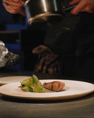 Ontdek op novanova.be/event ons take away eindejaarsmenu! Geniet van onze heerlijke gerechten met de Nova-touch, eenvoudig te bereiden of op te warmen. Bestel via info@novanova.be. 

#gaultmillaubelgium #michelinguide #michelin #gaultmillau #360eatguide
#foodgasm #restaurant #finedining #gastronomy #foodporn #food #gastronomia #instafood #foodphotography #gastronomylover #foodie #chef #gastroart #chefstalk #gastronomyart #gastronomykitchen #gastronomyphotography #instagood #theartofplating #foodlover #gastronomyclass #foodies #sustainablegastronomy