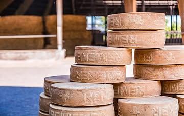 Petite escapade gourmande pour l’équipe !

Du 31 mai au 2 juin, nous partons explorer les spécialités fromagères hollandaises.

👉La boutique sera donc exceptionnellement fermée le mardi 2 juin. 

Nous aurons le plaisir de vous retrouver dès le mercredi 3 juin à partir de 10h00.

Merci pour votre compréhension et à très vite ! 💛