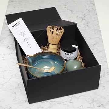 You can order Matcha and Matcha Gift sets online and receive them in time for Christmas 🌲

Everything is also available for purchase separately 🧡

Take a look at our webshop mistteas.com
We offer free shipping on orders over €50 🫶

#webshop #shopping #christmas #matcha #matchalatte #matchasets #matchatea
