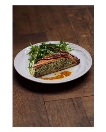 R E C A P

Earlier this summer we welcomed Paris based chef @csgstg to join @theo.leonard_ , @tonnoirloick and guest sommelier @othomaso for a one off Sunday.

pictures..
~ Swiss chard & ricotta pie, anchovies
~ Terrine, salad ‘vinaigrette jus de viande’ 
~ Sardine escabeche, kalamata olives, cévennes
~ Stuffed red mullet, bouillabaisse, aioli
~ Lobster risotto, lobster coral, vin jaune 
~ BBQ pigeon, hispi cabbage, jus gras + caillette

Thanks to everyone who came by. Thanks also to @tmaurine.food for capturing this unique afternoon and to @chezrosi for the beautiful printing - still a few left to buy!

Stayed tuned for our next event!