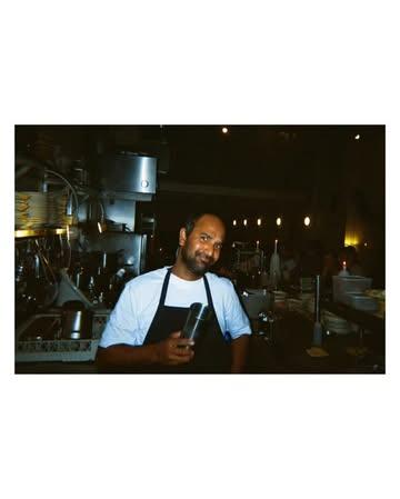 H I R I N G

We are looking for a 2nd PLONGEUR / KITCHEN PORTER to join our team @nightshop.brussels . Responsible for the dishes, working in a clean and efficient way. Supporting the kitchen with mise en place, plating bread, cheese and desserts. 

~ 2-3 days per week between Wednesday (day only), Thursday, Friday & Saturday.
~ 20 hrs+/- week, sharing the job role with 1 other.
~ Flexi/student welcome, contract also possible, inc's meal vouchers and plenty of delicious food & drinks.

No experience necessary, starting ASAP!. 

If you are interested or if you know someone who could be, please apply! Applications are welcome in person or via nightshop167@gmail.com.

Shout out to @dulan.anuruddha for doing such an amazing job!