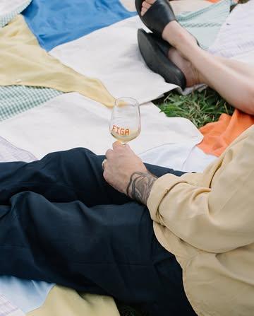 We are stocked up on FIGA glasses! Get yours for at home in our webshop (link in bio). They’re cute and the perfect gift for all kombucha lovers.