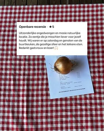 Niets zo leuk om een geslaagde en inspirerende combi te ervaren als die van een actieve boerderij met slaap- en eetgelegenheden! Ja, het kan! 

Bedankt voor deze prachtige review Sofie💚

Boek je plaats aan onze gezellige tafels of dompel jezelf onder voor enkele nachten op de Strackxhoeve in de Merodevallei. 
@veldterusten