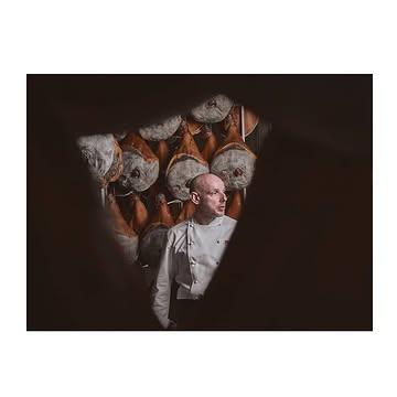 @maisonsteffen.luxembourg @frank.steffen.luxembourg
@steffentraiteur 
#foodphotography #foodporn #arty #raw #portrait #rawfoods #meat #chefs #foodpornshare #chefstalk #chef #artgallery #artist #phaseonephoto #fineart #lisanto #elinchrom #food #foodie #foodies #foodstagram #gastronomie #foodphotographer #product #brown #artisan #producteur #foodie #foodie_features #foods @nusr_et