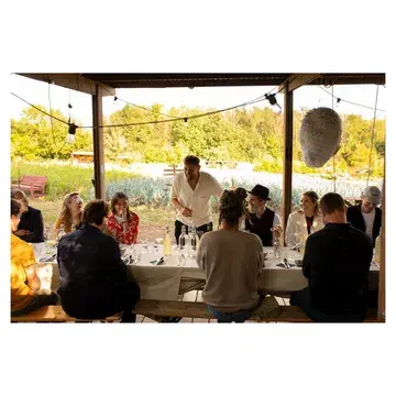 10 years eatmosphere celebrated with our lovely partners we encountered writing our story. Thanks to all of them! Thanks to all of you! Thanks to ourselves! ♥️

@liesengelenphotography
@delanotedries 
@matthiasvanbuggenhout 
@filip.witlof 
@stefan.vanboven 
@funky__ferments
@christophe.vandeskelde
@san_degeimbre_chef
@steven_desair 
@nicolasdecloedt.chef 
Maxime Willems 
@benbrumagne 
@nieldeweerdt 
@gerumdujardin 
@yannick_vanaeken 
@fredericblondeel
@brusselterminus
@kevinopdecam
@waampje
@rene.engelen
@diet.s.e
@dierendonck
@in_cars_getting_coffee
@geertdetaeye
@lescoopainsdelaboulangerie
@tomdedeurwaerder
@romainvandenbrande
@lannoije.adelaide
Vincent De Coninck
And many many more ♥️