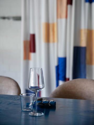 We are opening a few more availabilities!
As Saturday dinner is fully booked for the season, we are opening up for Saturday lunch from July on. We are also opening Monday the 20th of July and Tuesday the 21st exceptionally!
Looking forward welcoming you then!