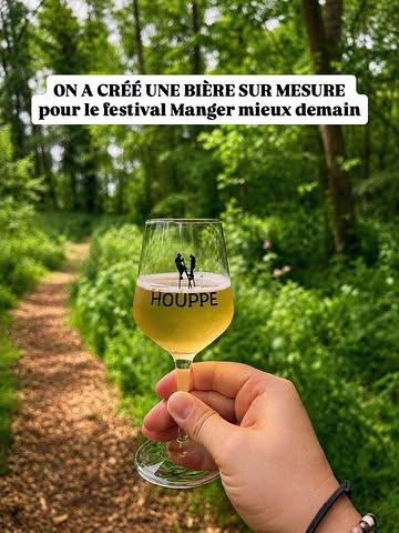 Cette semaine, nous nous sommes retrouvés avec les chefs de @manger_mieux_demain autour d’un premier projet commun : la création d’une bière collaborative brassée avec la @brasseriehouppe et imaginée spécialement pour le festival.

Nous vous dévoilerons très bientôt la programmation complète ainsi que les chefs qui participeront à cette 2ᵉ édition de Mangez Mieux Demain, du 3 au 5 octobre 2026 💚
#MangezMieuxDemain #AlimentationDurable #CuisineBelge #CircuitCourt #BrasseriedelaHoupe