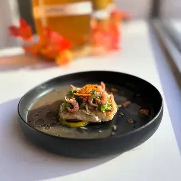 KRUIDTUIN x Einder. 
15 augustus chefs table.
We brengen deze Gentse geweldige chef naar Kaprijke!

Kruidtuin brengt een lichte, pure keuken zonder franje, maar met veel smaak. Biologische groenten, aangevuld met vis uit de Noordzee of vlees van topkwaliteit. 
Exact waar wij van houden ❤️

Meer info of reservaties via www.einder.info
( bij activiteiten). 

Tot dan? X
@kruidtuin_gent