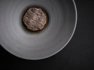 Truffle season is here. 🤎

#blackgold
#newmenu
#soiltotable

Plate by @studiomattes 
Clicks by @pieterdhoop