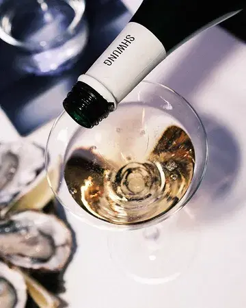 Oysters. Bubbles. Sans hangover.