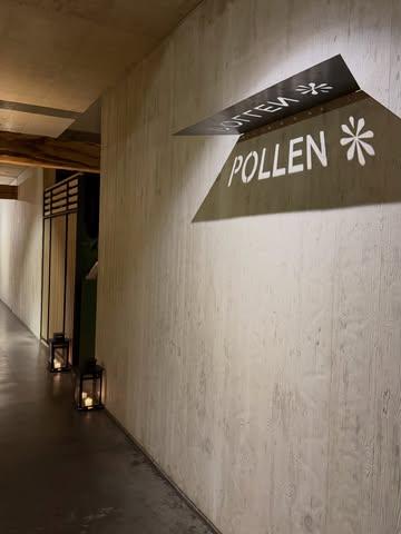 Tu fais quoi pour la Saint-Valentin ? 💕
Et si cette année, tu t’offrais un moment vraiment magique à deux ?

✨ À gagner : une nuit pour 2 à l’hôtel Terre du Val
📅 Au choix : du 13 au 14 février ou du 14 au 15 février
🍽️ Dîner gastronomique au restaurant Pollen
👉 Menu gastro avec la sélection de vins 
🛏️ Une nuit à l’hôtel pour prolonger la parenthèse enchantée et le petit dej canon le lendemain 

Un super cadeau pour vivre un moment unique en amoureux, se retrouver, savourer, ralentir… bref, célébrer l’amour comme il se doit 💖

Pour participer :
- like la publication 
- suis les comptes @terresduval @pollen.pollen.pollen et le mien @sandrinecorman 
- tague celui ou celle avec qui tu rêverais de partager cette expérience 
- partage le concours en story pour augmenter tes chances 

Bonne chance à tous 🍀
Et que le plus romantique gagne ✨
Le ou la gagnant(e) sera annoncé(e) dans quelques jours (commencez à penser à la babysit 😜)

#stvalentin #valentinday #amour #love #surprise