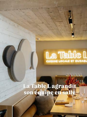 La Table L agrandit aujourd’hui son équipe en salle.

Nous recherchons une personne ayant envie de rejoindre une maison vivante, humaine et passionnée.
Quelqu’un qui aime profondément le métier de salle, le contact, les détails, le rythme d’un service et tout ce qui transforme un dîner en véritable expérience.

Depuis le début, La Table L se construit autour d’une vision sincère du métier :
mettre en avant un territoire, des producteurs, des saisons, des émotions et une certaine manière de recevoir.

Ici, la salle fait entièrement partie de la création.

Les accords, vins, boissons sans alcool, l’attention portée aux clients, le lien permanent entre la salle et la cuisine, l’énergie du service et tous ces détails invisibles participent pleinement à l’expérience que nous cherchons à faire vivre chaque jour.

Nous recherchons une personne ayant déjà une belle sensibilité pour le service et le vin, avec l’envie de continuer à apprendre, évoluer et s’investir durablement dans une maison en constante évolution.

Rejoindre La Table L, c’est intégrer une petite équipe engagée, impliquée et passionnée, où chacun participe réellement à l’évolution du restaurant et à la construction de son identité au quotidien.

Chez nous, la salle ne se limite pas au service :
• participation à l’expérience client
• réflexion autour des accords mets et boissons
• évolution des cartes
• échanges constants avec l’équipe et le chef
• implication réelle dans la vie du restaurant

Nous croyons profondément qu’un grand service se construit ensemble, dans l’écoute, la confiance et l’envie commune de faire évoluer la maison.

• Contrat sur 4 jours semaine 
• Minimum 2 week-ends complets de repos par mois 
• Package évolutif selon expérience et implication 
• Véritable autonomie et place réelle au sein du projet

Nous recherchons avant tout une personnalité.
Quelqu’un de motivé, curieux, stable et passionné par le métier.

CV à envoyer à : réservation@la-table-l.be