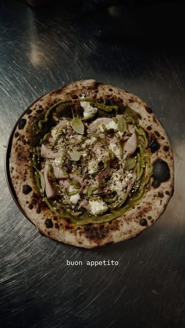 DEAD ADELE
FIOR DI LATTE-PESTO BASILIC-MORTADELLE AOP-STRACCIATELLA-GRAINES DE COURGE-PECORINO-HUILE DOLIVE-MÂHE

INCORRECT.
NASTY SOURDOUGH PIZZA INC.
Crafted. Fermented. No apologies.

🍕 Réservations : https://incorrect.reservation.barestho.com/
🌐 Site web : https://www.incorrect.pizza/
🕕 MA-SA : 18h00-21h15
🚫 FERMÉ : dimanche & lundi
📍 RUE HAUTE MARCELLE 35, NAMUR

📸 @anthonyflorio