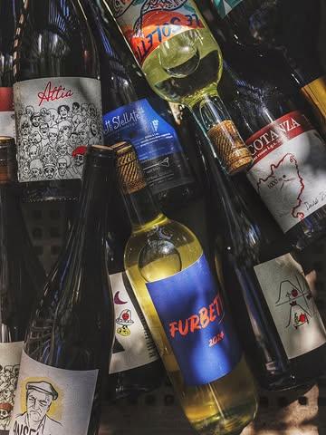 We like our wines the same way we like our food.
A little wild. A little funky. Never boring.

Bottles selected with @seravini.wines, from producers we believe in.

Made to work with ferments, acidity, fat and all the other stuff happening on our plates.