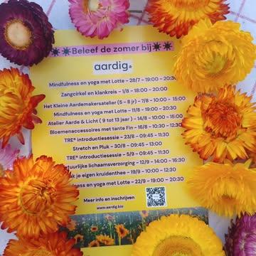 Yoga, creatieve kinderactiviteiten, kruiden- en bloemenworkshops, ontspanning....
Check ons zomerprogramma op de website,
Link in bio. 😎☀️🌻🌱🌿🧘‍♀️