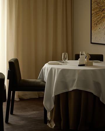 Opgeladen en vol inspiratie - ons team staat te popelen om u terug te ontvangen.

#est #finedining #gastronomisch #gaultmillau #leuven #tablefever