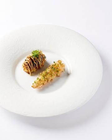 LANGOUSTINE
spitskool · lente ui · kaffir 

#est #finedining #gastronomisch #gaultmillau #leuven #tablefever