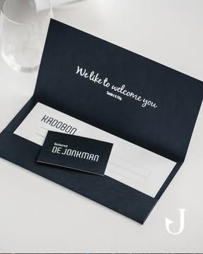 Binnenkort Moederdag, 10 mei!
Even vertragen en genieten. Een cadeaubon van De Jonkman, meer dan een geschenk, een beleving, om tijd te maken om samen te genieten. Een gebaar om te koesteren.
Gemakkelijk en veilig via onze website aan te kopen of nog deze week hier bij ons in het restaurant om te komen.
www.dejonkman.be of 050/360767

 #filipclaeys #northseachefs #michelin #brugge #gastronomy #finedining