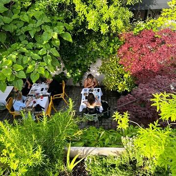 Onze secret garden, hartje Gent :)