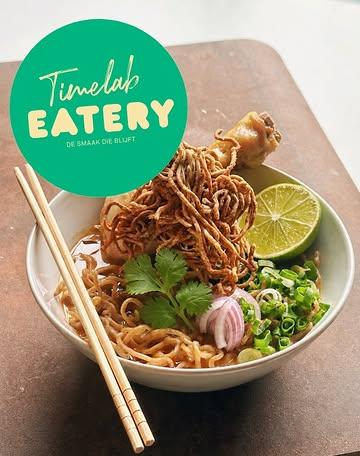 Next Friday we are hosting the almost famous Friday Noodle Night again! This time @michael_blanckaert created a Bamee Kiew Moo Daeng with slowly marinated tender organic pork meat married with super fresh noodles from @zuruzururamen. Pick your table and a timeslot for a tour around the timelab building.