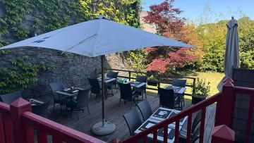 ☀️ Le soleil est de retour… et notre terrasse aussi 🍃

Avec ce magnifique temps, la terrasse de L’Esprit Bouddha vous accueille aujourd’hui pour un moment gourmand en extérieur 🌿

Installez-vous au soleil, profitez d’un déjeuner ou d’un dîner dans une ambiance élégante et détendue ✨

🍷 Cuisine signature, produits de saison et plaisir au rendez-vous.

📍 Gosselies
🔗 espritbouddha.be/reservation

#terrasse #Soleil #beautemp #gosselie #yummy #manger #lunch #charleroi #esprit #bouddha #espritbouddha