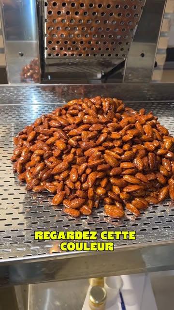 Nos amandes caramélisées au miel sont torréfiées avec précision,
délicatement enrobées,
puis refroidies en atmosphère maîtrisée pour préserver un croquant net et durable.
L’équilibre parfait entre intensité et douceur. 🍯

#AmandesCaramélisées #AmandesAuMiel #SavoirFaire #QualitéPremium #mielnaturel