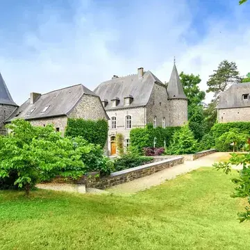 LA FÊTE DU CIDRE 🍎🇧🇪 - 31.05.25

Venez découvrir le cadre enchanteur de la Ferme de Froidefontaine et ses artisans qui y produisent de petites pépites. Sillonnez le "sentier des pollinisateurs", découvrez notre chai et dégustez nos produits dans une ambiance chaleureuse et conviviale 🌿 Une grande bouffée d'air frais, proche de chez vous!