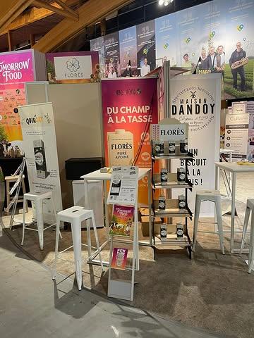 Le futur a le goût de la terre… et il commence ici.

📍 Nous sommes à la Foire de Libramont, Hall 3 – Espace Tomorrow Food 🌱

Ici, on vous fait goûter une boisson d’un nouveau genre : locale, végétale, engagée.
 Ni lait, ni compromis. Juste la force de la nature et un savoir-faire qui respecte le vivant.

🍶 Une boisson à l’avoine pensée pour demain… et prête à être dégustée aujourd’hui.

Passez nous voir, venez goûter, venez échanger autour d’un futur plus nourrissant.

#DuChampÀLaTasse #FuturLocal #AgricultureRégénérative #LactoseFree #VeganFriendly #MadeInWallonia #farmforgood #TomorrowFood