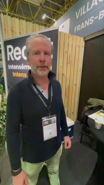 🌿 Une belle rencontre locale !

Quand sur le stand de Recolt , Quinoat s’associe à Spiruline de Gaume, cela donne une boisson végétale originale : quinoa belge et phycocyanine  locale réunis dans un verre.

Une alliance surprenante, nutritive et 100 % belge 🇧🇪 C’était bleu mais c’était bon ;-) 

📸 Découvrez la dégustation en images et en vidéos !

#Local #Innovation #Quinoa #Spiruline #Belgique #healthy