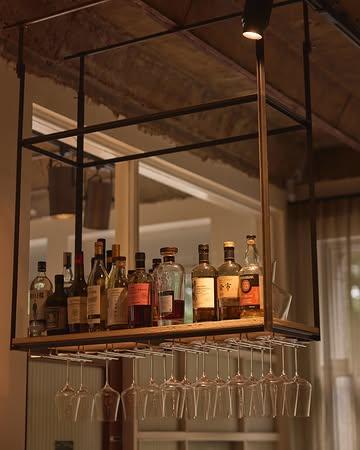 Open on
• Wednesday 19h-23h30
• Thursday 19h-23h30
• Friday 12h30-15h30 & 19h-23h30
• Saturday 19h-23h30

For availabilities, check our website.